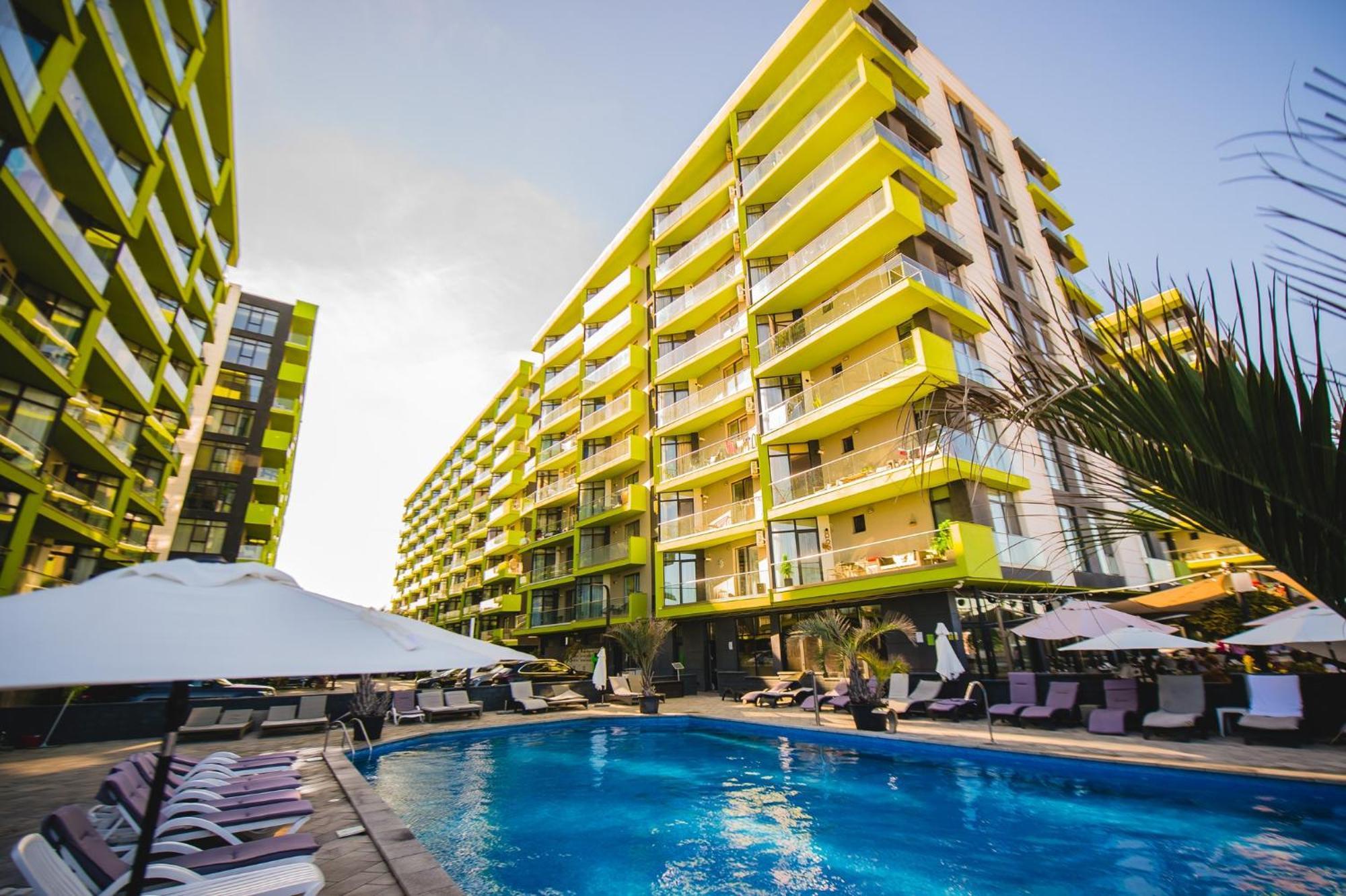 Purple Onyx - Pool & Spa Beach Resort Navodari Exterior photo