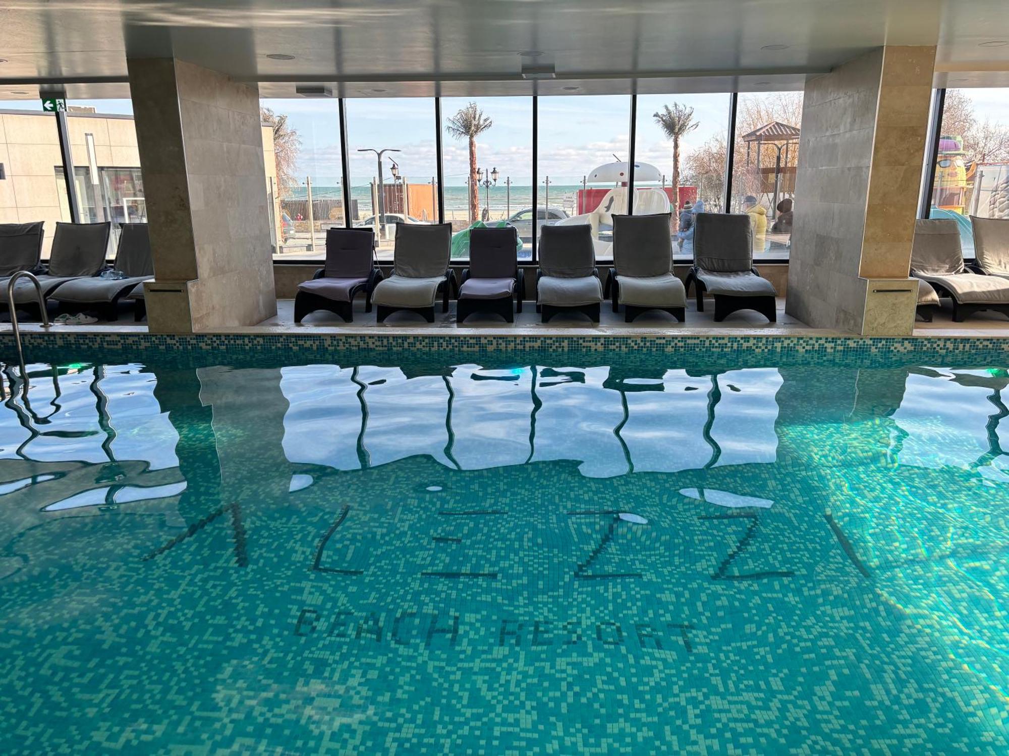 Purple Onyx - Pool & Spa Beach Resort Navodari Exterior photo